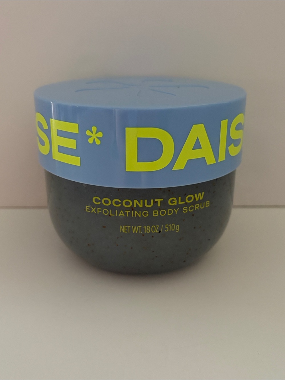 DAISE Coconut Glow Exfoliating Body Scrub